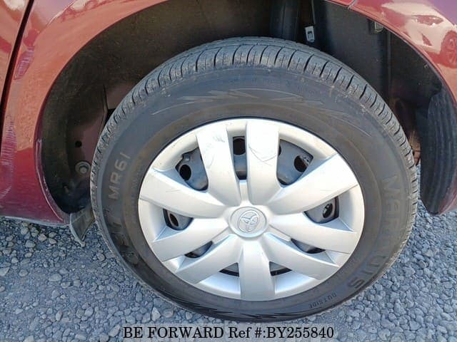 2010 Toyota Vitz JDM car for sale — photo 10 of 25