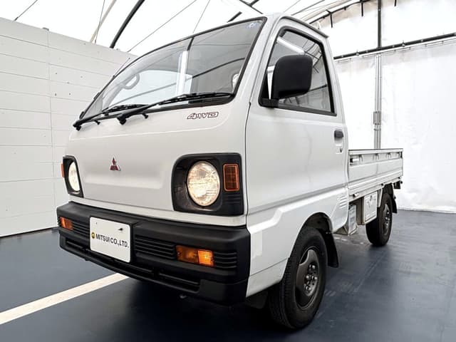 1992 Mitsubishi Minicab JDM car for sale — photo 22 of 25