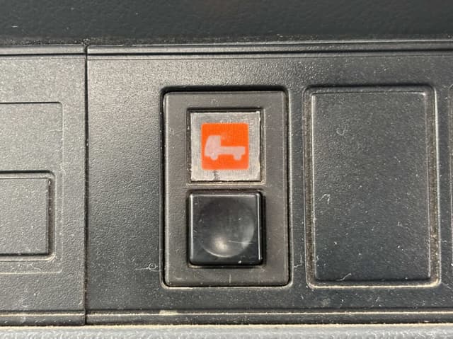 1998 Honda Acty JDM car for sale — photo 12 of 25