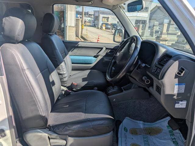 2001 Suzuki Jimny JDM car for sale — photo 6 of 18