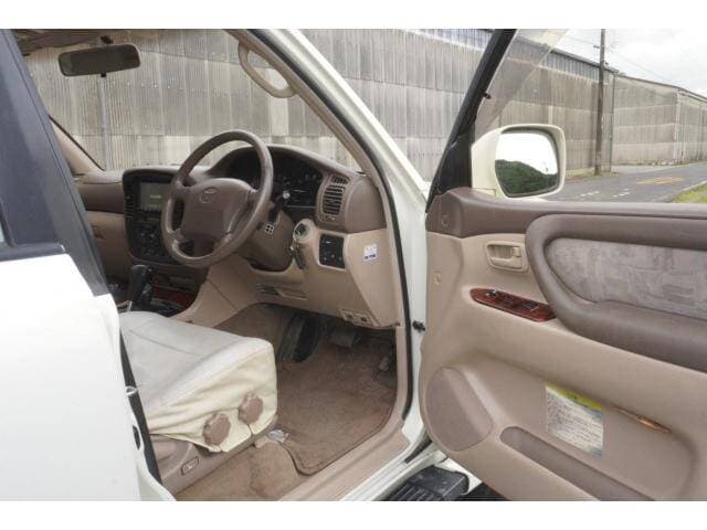 1998 Toyota Land Cruiser JDM car for sale — photo 7 of 20
