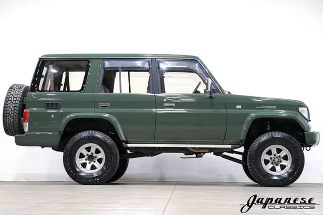 1995 Toyota Land Cruiser JDM car for sale — photo 5 of 25