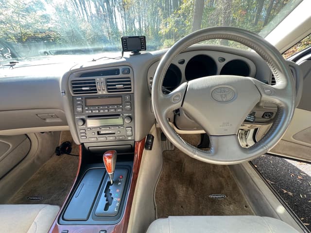 1997 Toyota Aristo JDM car for sale — photo 2 of 19