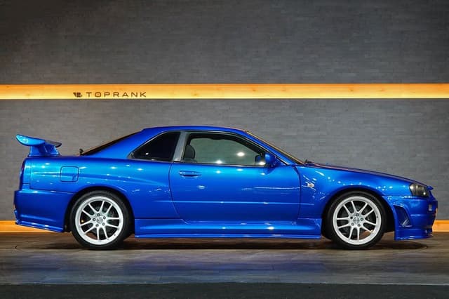 2001 Nissan Skyline JDM car for sale — photo 10 of 25