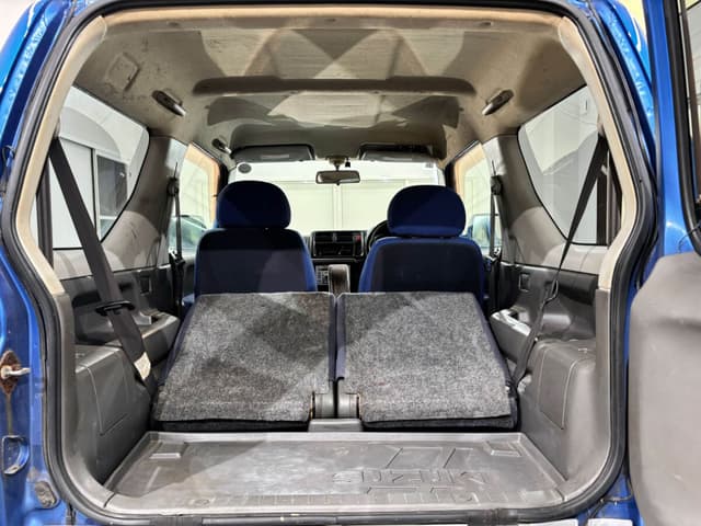 2001 Suzuki Jimny JDM car for sale — photo 24 of 25