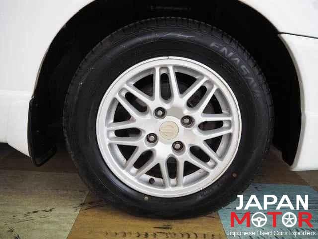 1998 Nissan Skyline JDM car for sale — photo 8 of 9
