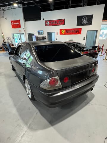1998 Toyota Altezza JDM car for sale — photo 6 of 25