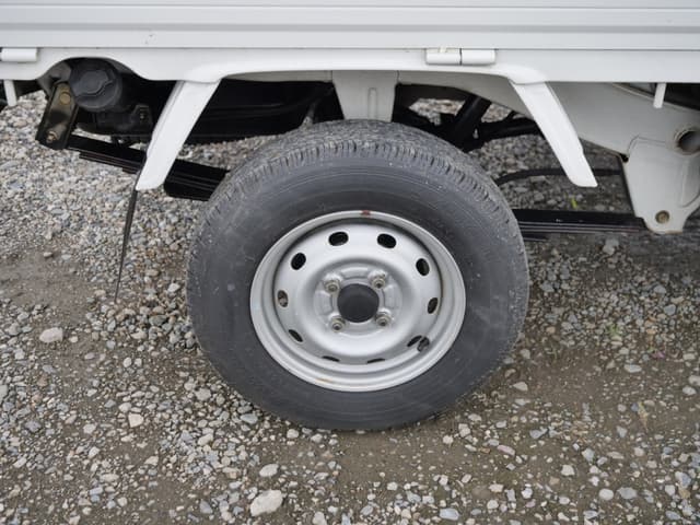 2000 Daihatsu Hijet JDM car for sale — photo 3 of 25