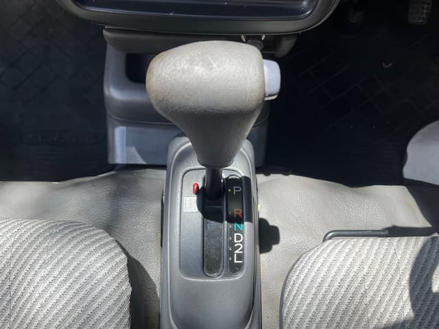 1996 Daihatsu Hijet JDM car for sale — photo 16 of 17