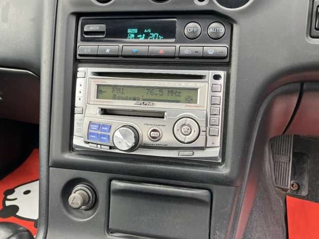 1996 Nissan Skyline JDM car for sale — photo 2 of 3