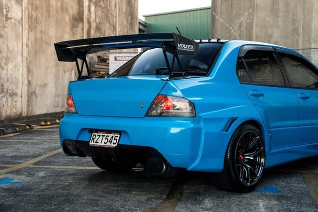 2002 Mitsubishi Lancer Evolution JDM car for sale — photo 10 of 20