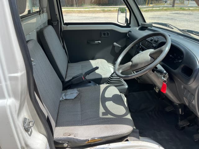 1997 Daihatsu Hijet JDM car for sale — photo 8 of 11