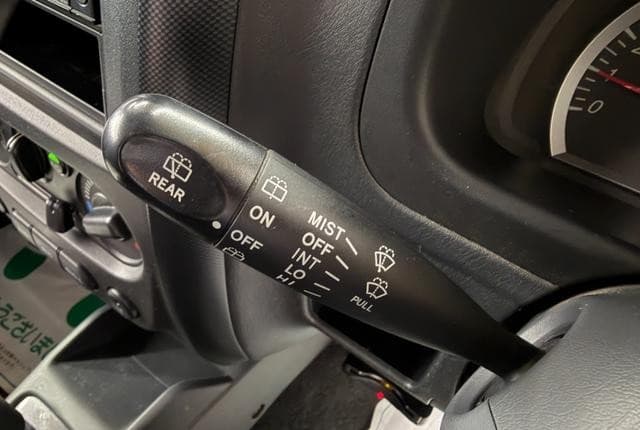 2009 Suzuki Jimny JDM car for sale — photo 9 of 25