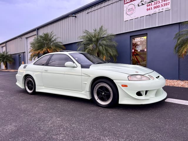1991 Toyota Soarer JDM car for sale — photo 3 of 21
