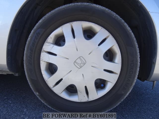 2010 Honda Fit JDM car for sale — photo 12 of 25