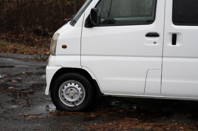 2000 Mitsubishi Minicab JDM car for sale — photo 12 of 15