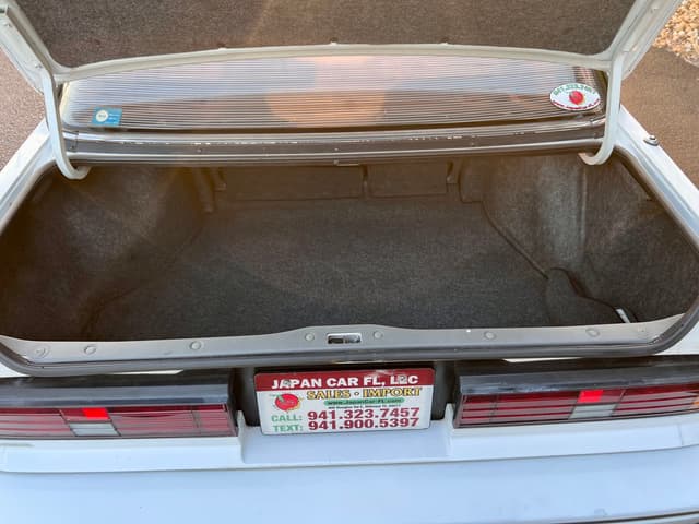 1987 Nissan Bluebird JDM car for sale — photo 15 of 25