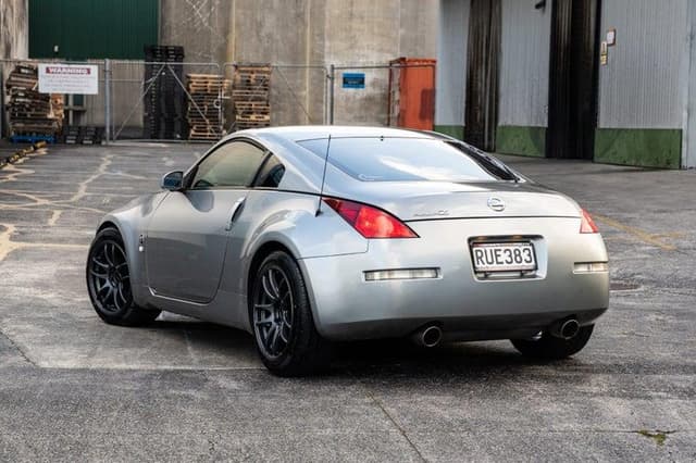 2003 Nissan Fairlady Z JDM car for sale — photo 2 of 19
