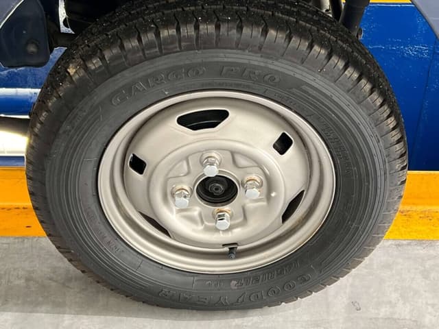 1996 Mazda Scrum JDM car for sale — photo 24 of 25