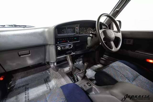 1994 Toyota Hilux Surf JDM car for sale — photo 9 of 25