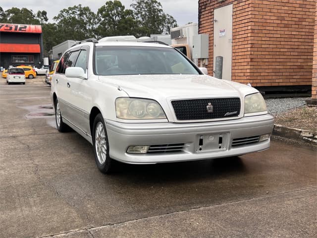 2000 Toyota Crown JDM car for sale — photo 3 of 16
