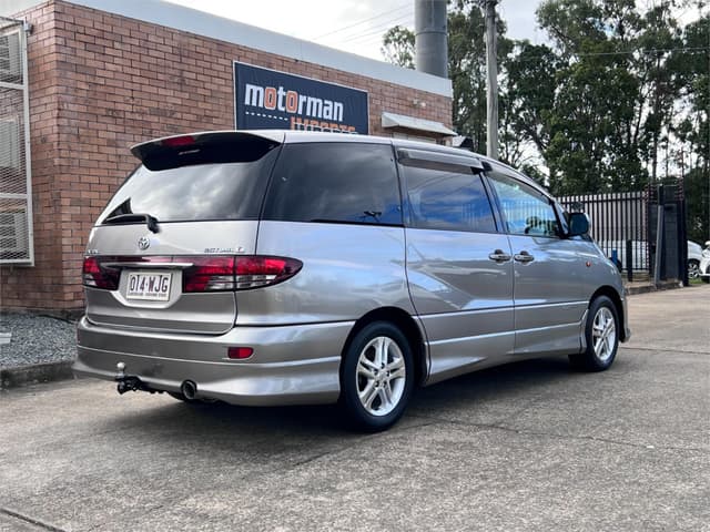 2004 Toyota Estima JDM car for sale — photo 6 of 16