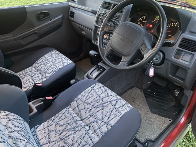 1996 Mitsubishi Pajero Mini JDM car for sale — photo 10 of 12