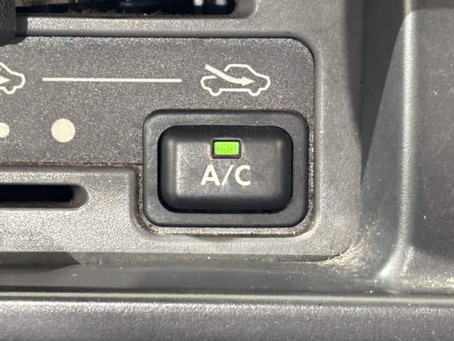 2001 Daihatsu Hijet JDM car for sale — photo 18 of 25