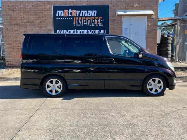 2008 Nissan Elgrand JDM car for sale — photo 5 of 16