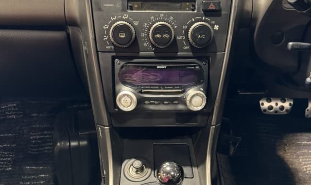 1998 Toyota Altezza JDM car for sale — photo 21 of 25