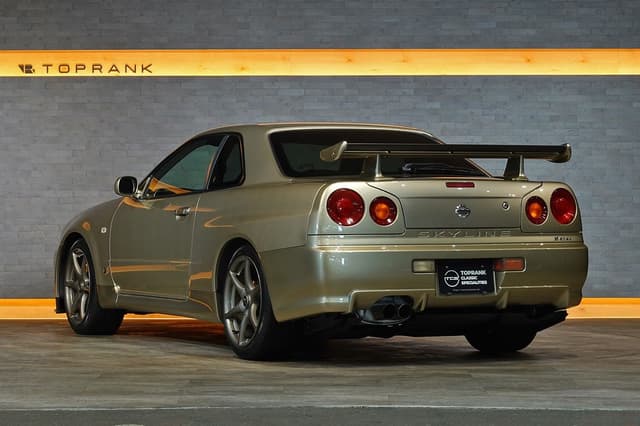 2002 Nissan Skyline JDM car for sale — photo 12 of 25