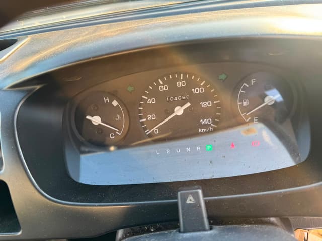 1999 Daihatsu Hijet JDM car for sale — photo 7 of 9