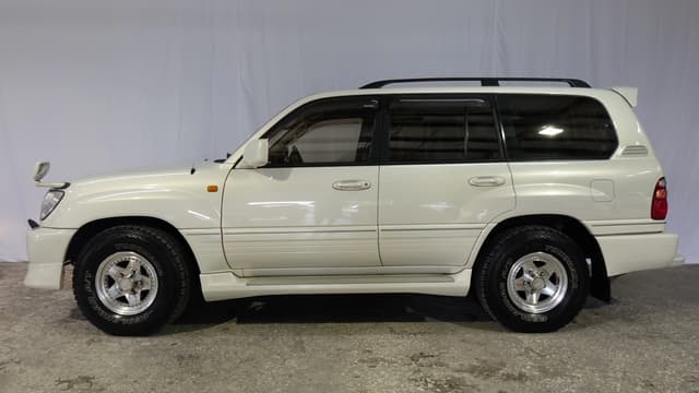 1999 Toyota Land Cruiser JDM car for sale — photo 4 of 19
