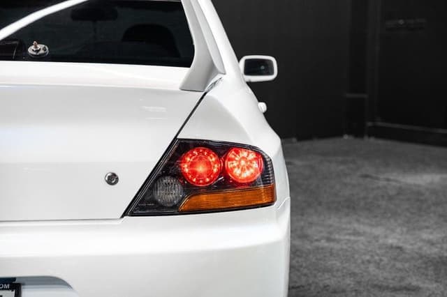 2003 Mitsubishi Lancer Evolution JDM car for sale — photo 17 of 20