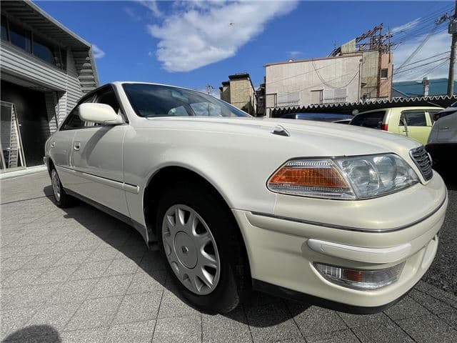 1996 Toyota Mark II JDM car for sale — photo 2 of 25