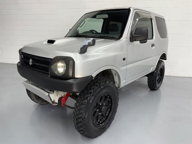 1999 Suzuki Jimny JDM car for sale — photo 15 of 25