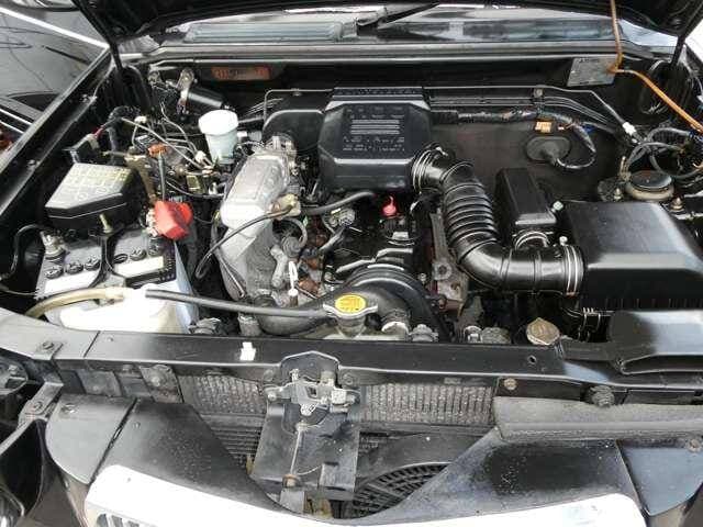 1998 Mitsubishi Pajero JDM car for sale — photo 10 of 20