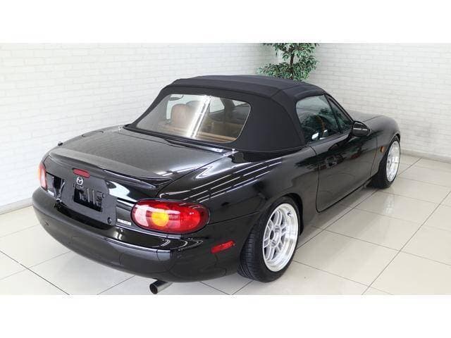 1998 Mazda Roadster (Eunos Roadster / MX-5) JDM car for sale — photo 2 of 16