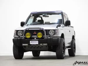 1992 Mitsubishi Pajero JDM car for sale