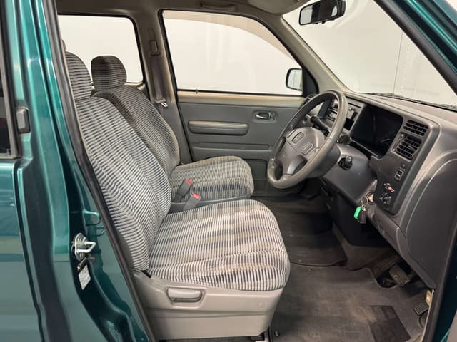 1996 Honda Stepwagon JDM car for sale — photo 24 of 25