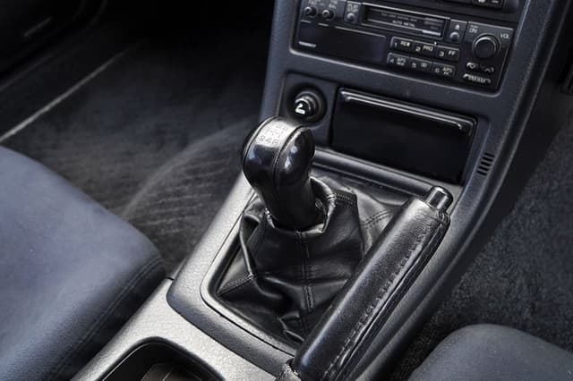 1993 Nissan Skyline JDM car for sale — photo 24 of 25