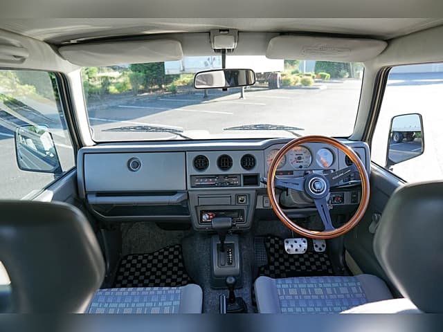 1997 Suzuki Jimny JDM car for sale — photo 10 of 24