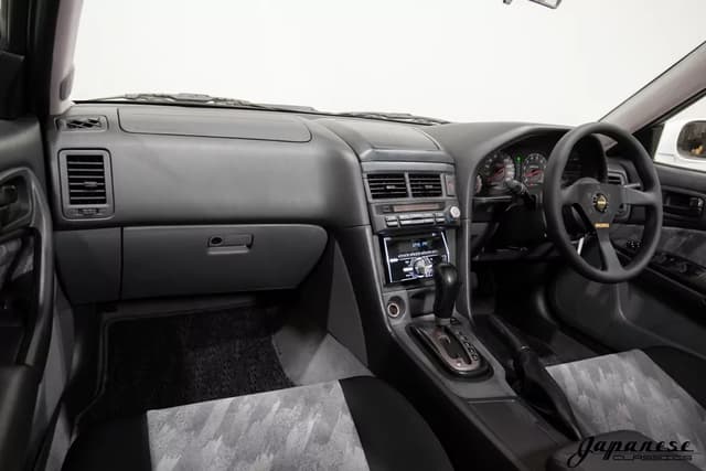 2000 Nissan Skyline JDM car for sale — photo 9 of 25