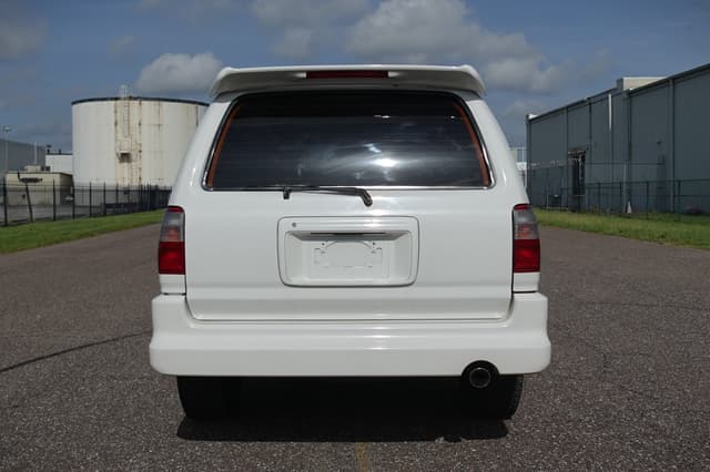1999 Toyota Hilux Surf JDM car for sale — photo 7 of 19
