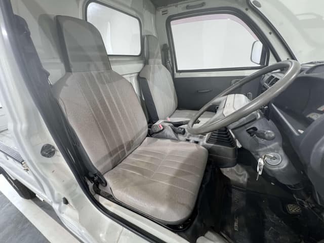 1992 Mitsubishi Minicab JDM car for sale — photo 9 of 24