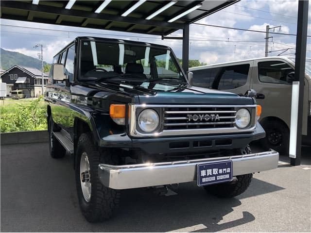 1994 Toyota Land Cruiser JDM car for sale — photo 2 of 25
