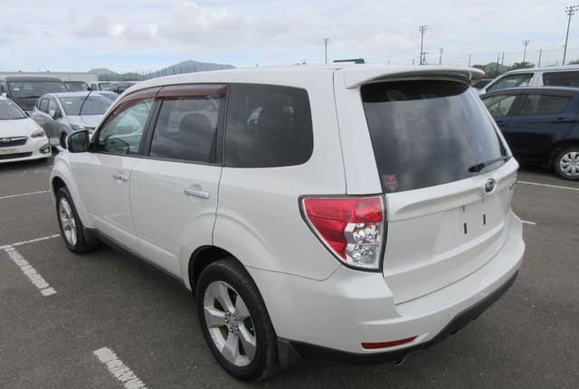 2010 Subaru Forester JDM car for sale — photo 3 of 25