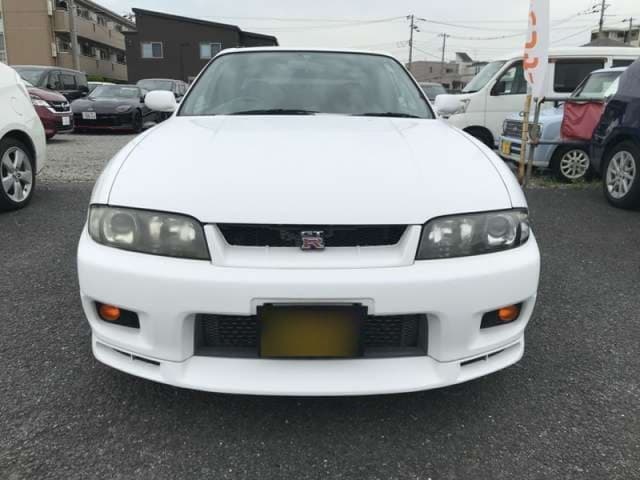 1997 Nissan Skyline JDM car for sale — photo 2 of 5