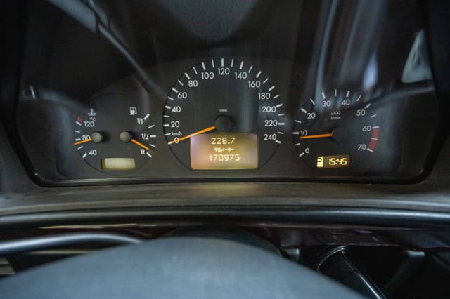 2000 Mercedes-Benz JDM car for sale — photo 17 of 25