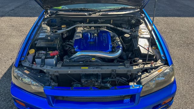 1998 Nissan Skyline JDM car for sale — photo 5 of 10